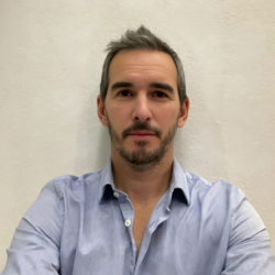 Diego Picsart AiImageEnhancer e1743829623977 250x250 1